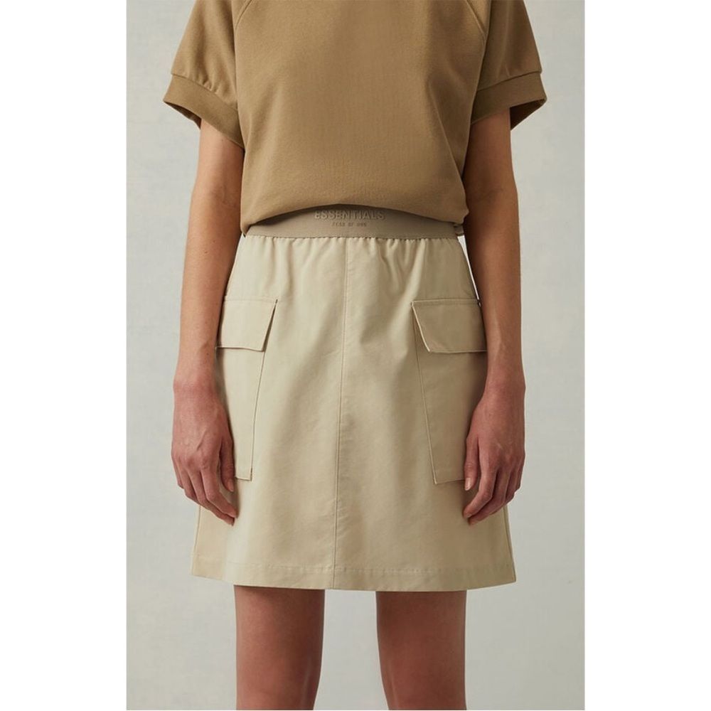 Fear of God Essentials Women's Wheat Cargo Mini Skirt NWT Size Small Chic